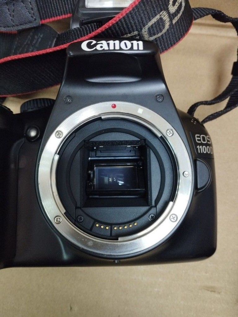 Canon eos 1100d + ef-s 18-55mm f/3,5-5,6 is ii Код:01-201125021. Зображення 11