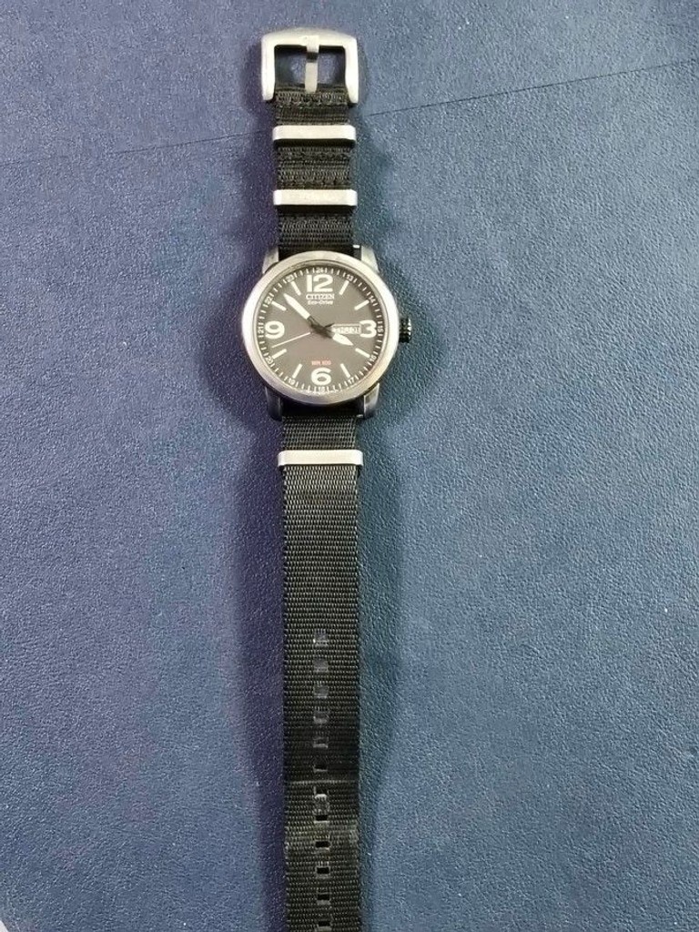 Дешево Citizen BM8470-11EE з ломбарду