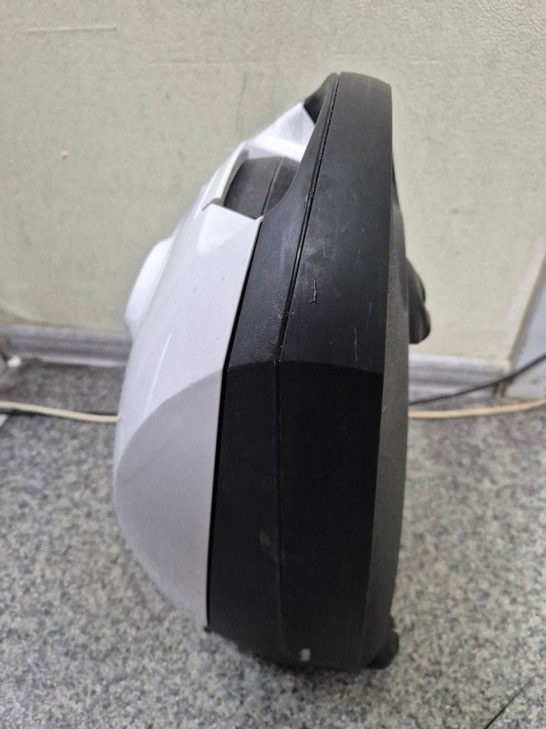 Дешиво Miele Classic C1 PowerLine SBAF3 с ломбарда