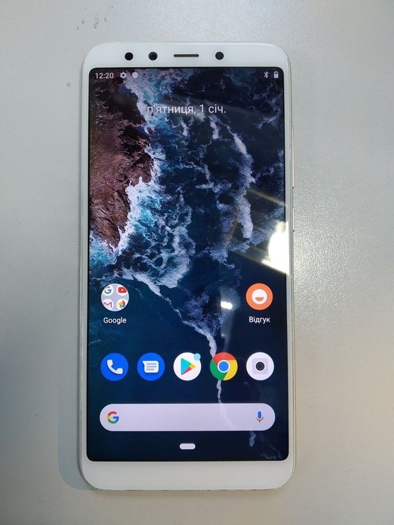 Купить Xiaomi Mi A2 4/64GB Black Б/У