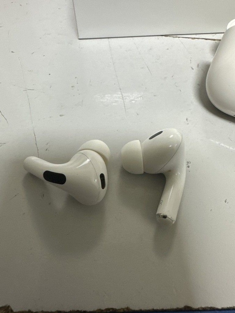 Дешиво Apple airpods pro 2nd generation magsafe с ломбарда