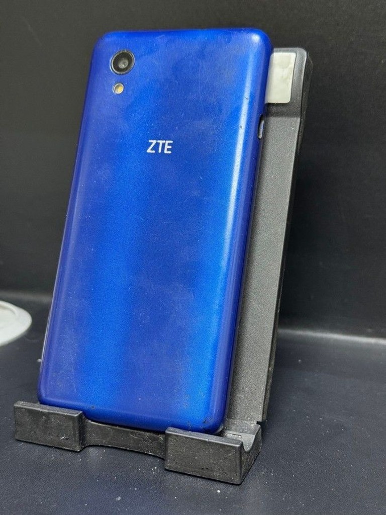 Купить Zte Blade L8 1/16GB Black Б/У