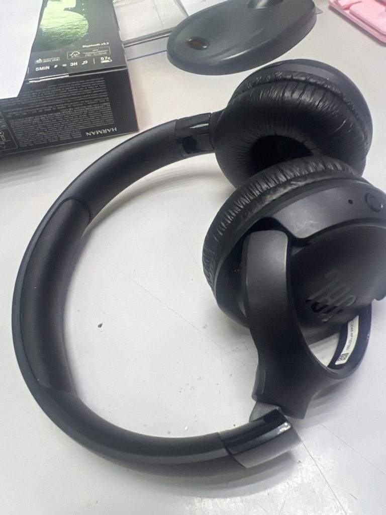 Купить Jbl tune 520bt Б/У