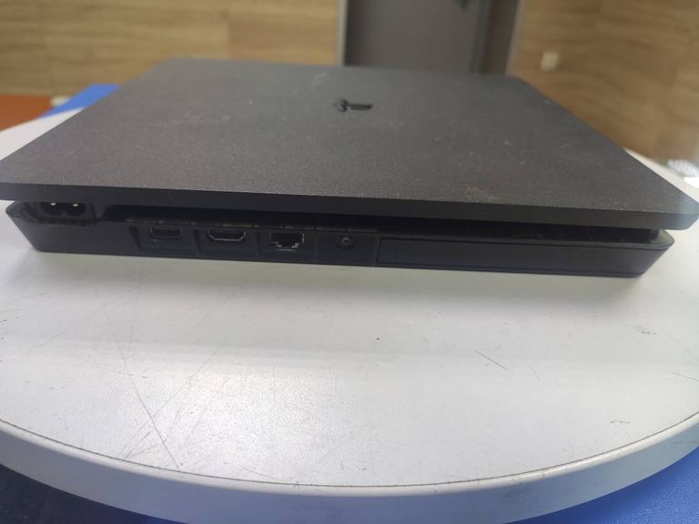 Sony playstation 4 slim 1tb