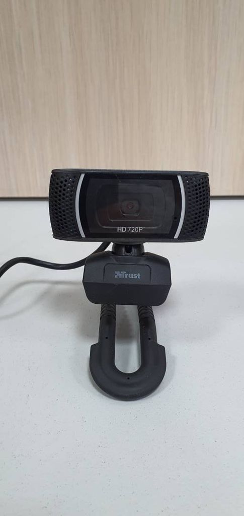 Купити Trust viveo hd 720p Б/У