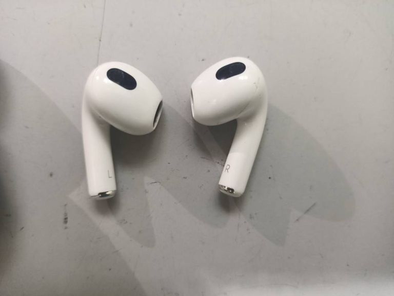 Apple airpods 3rd generation