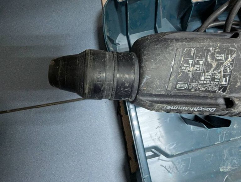 Дешево Bosch gbh 2-26 dre з ломбарду