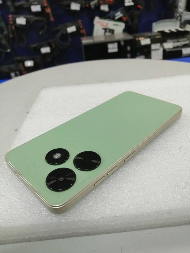 Tecno spark go 2024 Код:01-200401972. Зображення 8