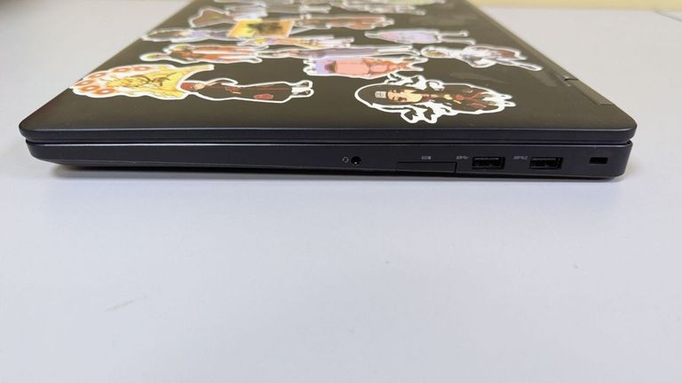 Dell 15/core i7 6600u ddr3/8gb ddr4/hdd *відсутній/ssd 256 gb/radeon r7 m360 Код:01-200462771. Изображение 6