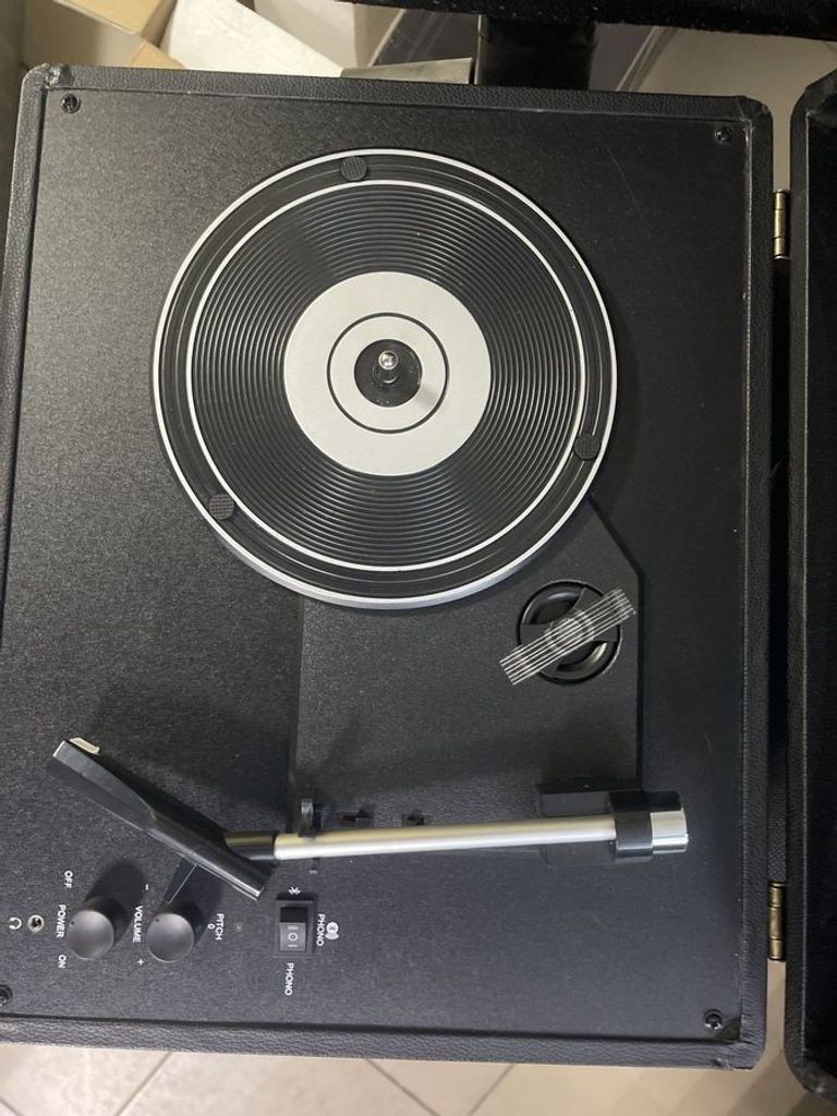 Оголошення Crosley anthology Б/У