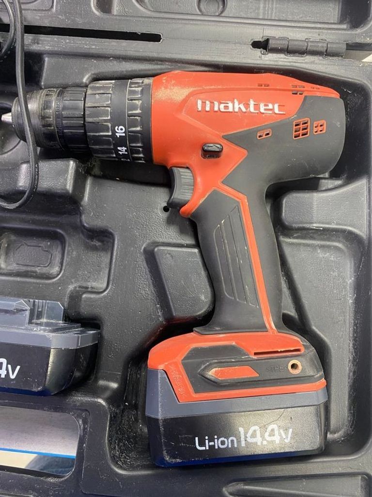 Оголошення Maktec MT080E Б/У