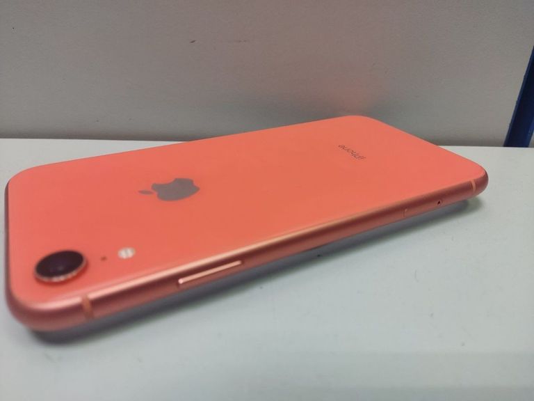 Apple iphone xr 64gb Код:01-200516138. Изображение 7