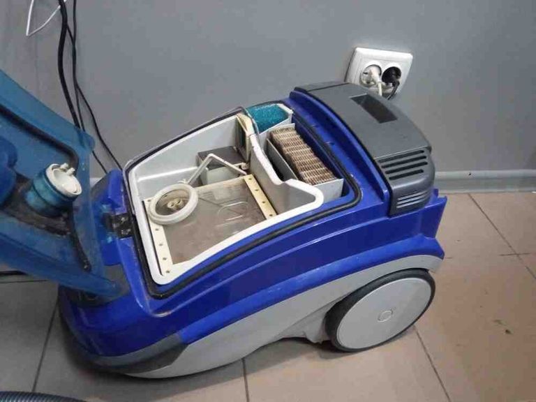 Дешево Thomas TWIN TT Aquafilter (788535) з ломбарду