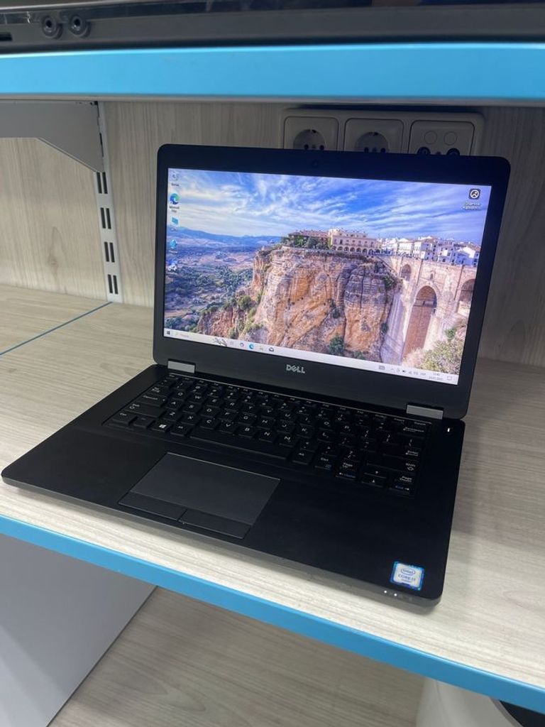 Купить Dell 14/core i7 6600u ddr3/4gb ddr3/hdd 500 gb/ssd *відсутній/radeon r7 m360 Б/У