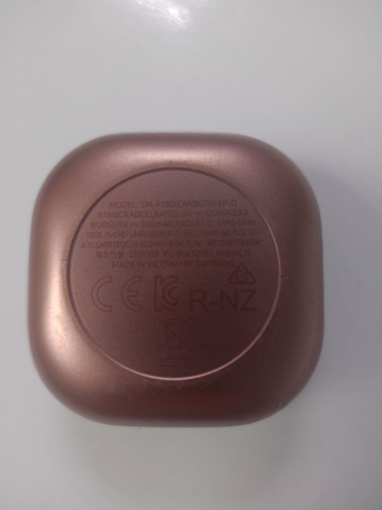 Дешиво Samsung galaxy buds live с ломбарда