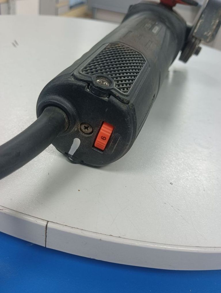 Дешево Dnipro-M gs-140se з ломбарду