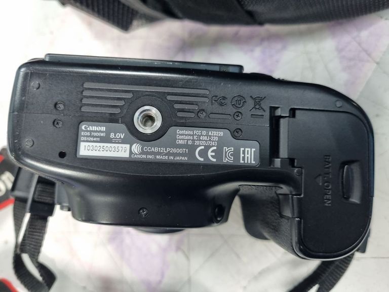 Дешиво Canon EOS 70D body с ломбарда