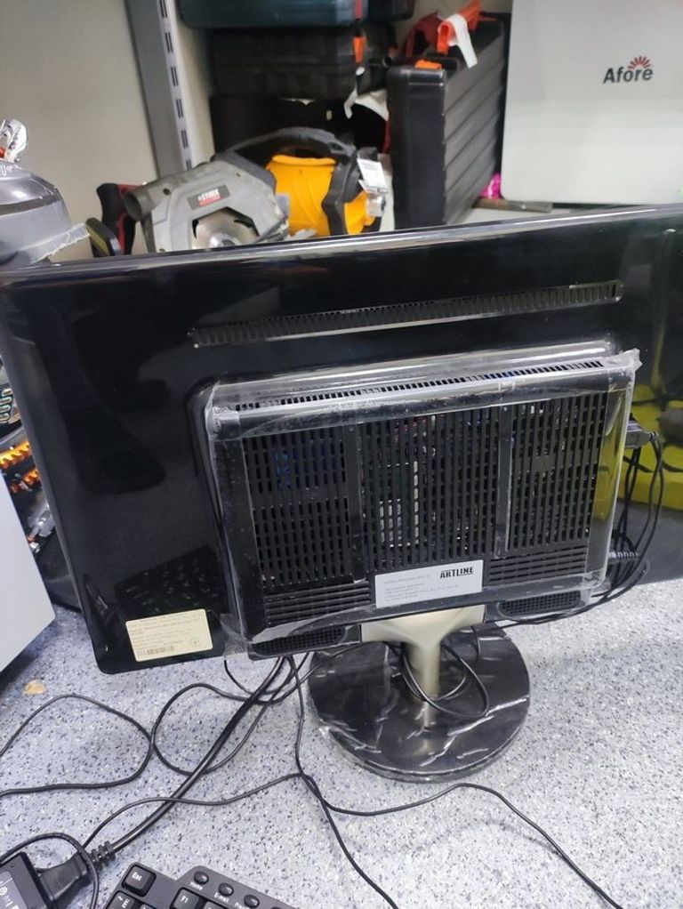 Распродажа Artline business s21(s21v03) celeron j1900 / 4 / ssd120, продавец Техноскарб