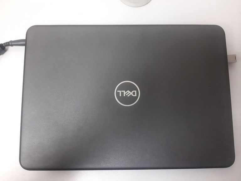 Купить Dell 13/core i5 8265u ddr4/8gb ddr4/ssd 256 gb/*інтегрована Б/У