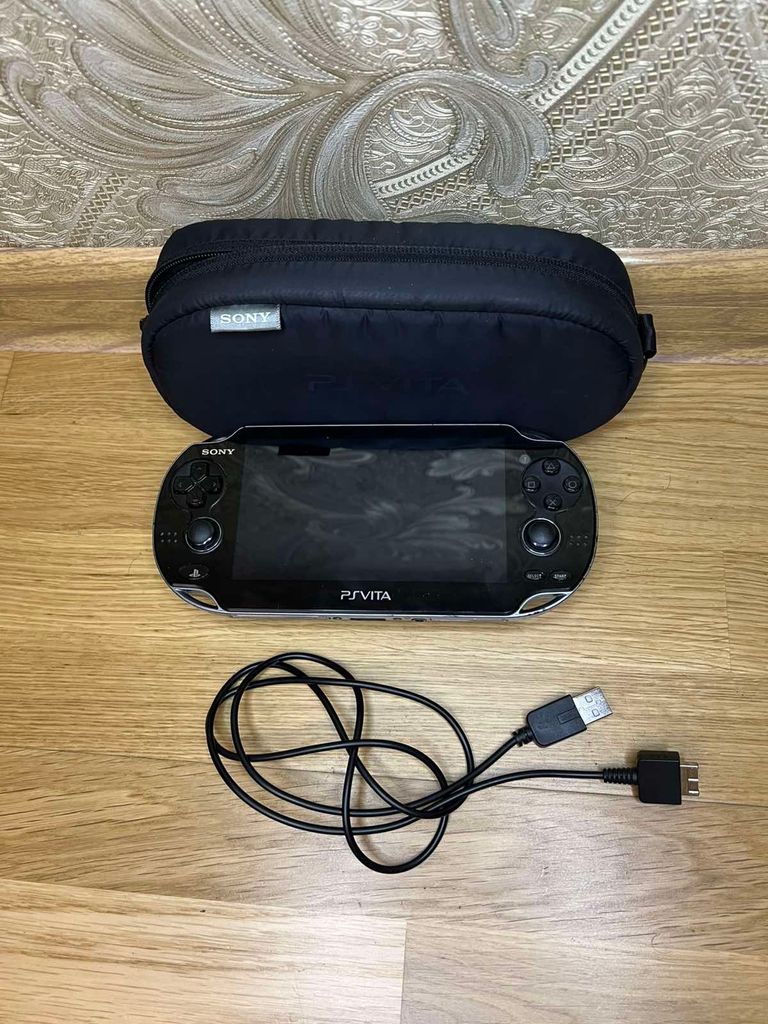 Ігрова приставка Sony PSP Vita (PCH-1004) + SD 64GB Прошита!!! Код:null. Зображення 6