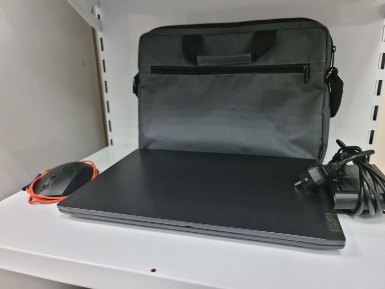 Купити Lenovo 15/ryzen 5 5500h ddr4/16gb ddr4/hdd *відсутній/ssd 512 gb/geforce rtx2050 4gb Б/У