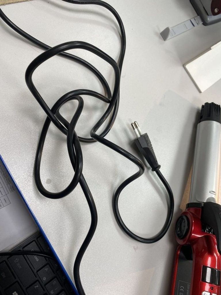 Оголошення Elbee 14324 Unda Б/У