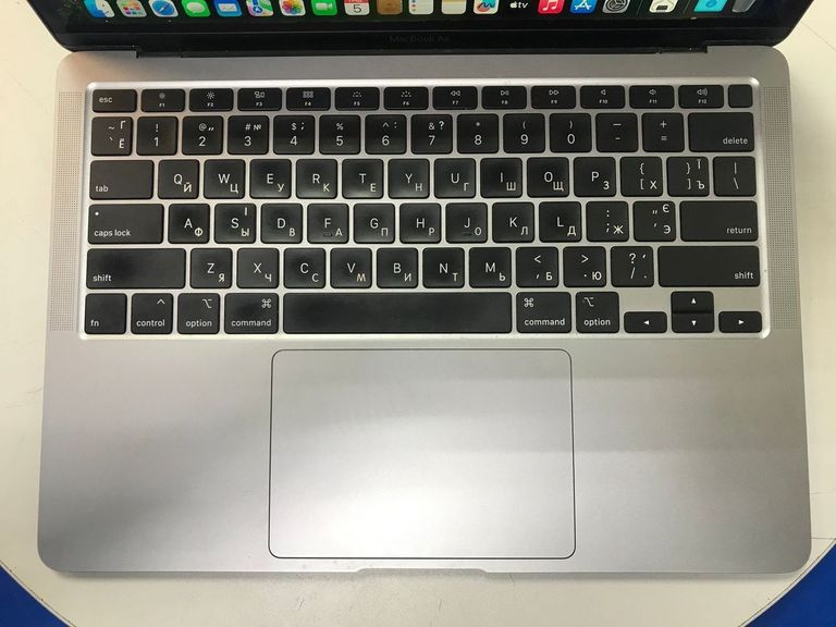 Apple macbook air 13" 2020 a2179 core i3 1,1ghz/ram8gb/ssd256gb/intel iris plus graphics Код:01-200803670. Зображення 5