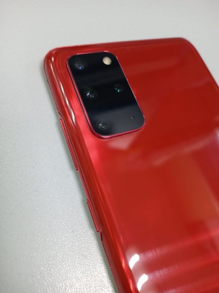 Розпродаж Samsung galaxy s20+ g985f 8/128gb, продавець Техноскарб