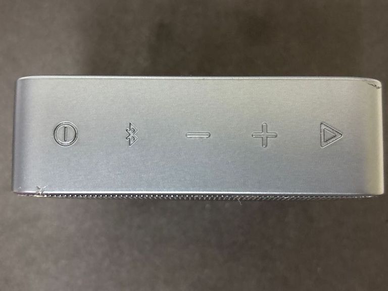 Дешево Jbl go essential з ломбарду