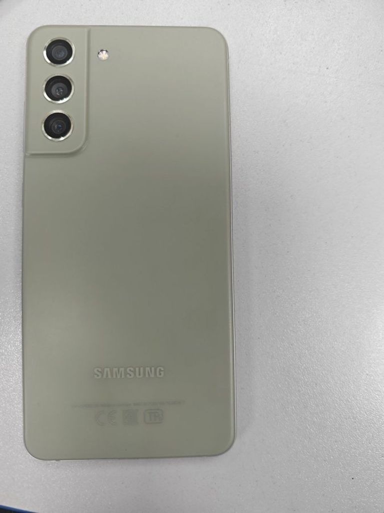 Дешево Samsung galaxy s21 fe 5g 8/256gb з ломбарду