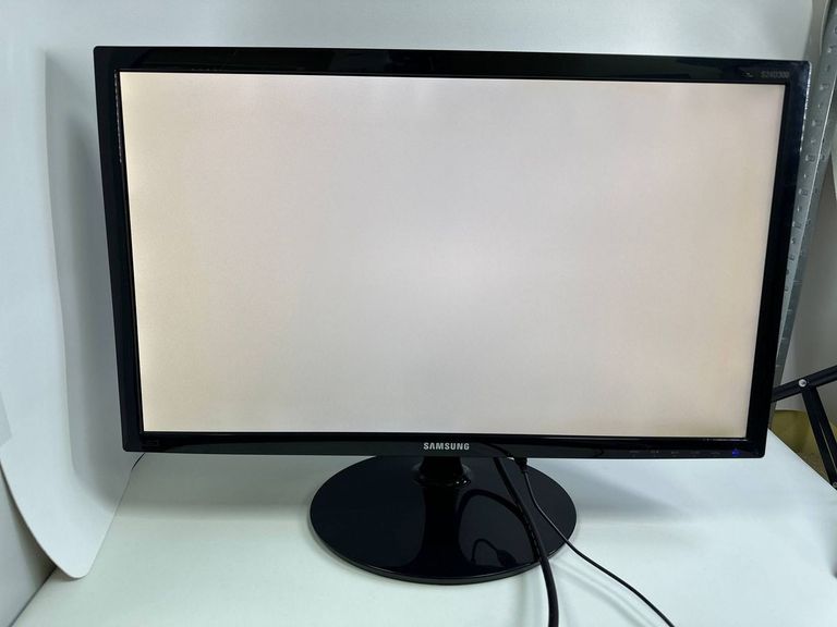 Оголошення Samsung s24d300hs ls24d300hs/ci Б/У