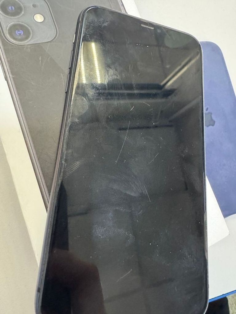 Apple iphone 11 128gb Код:01-200841614. Изображение 8