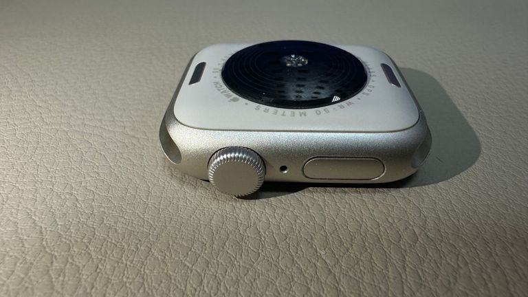 Дешиво Apple watch se 2 gps 40mm aluminium case с ломбарда