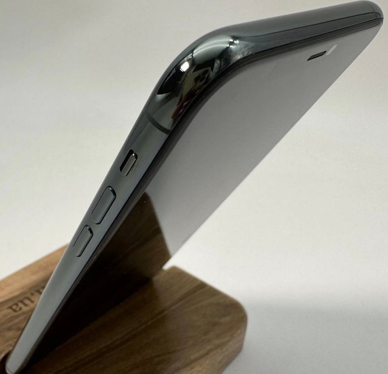 Дешево Apple iPhone 11 Pro Max 256GB Midnight Green (MWH72) з ломбарду