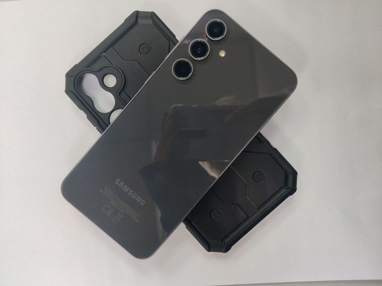 Дешиво Samsung Galaxy S23 FE SM-S711B 8/256GB Purple с ломбарда