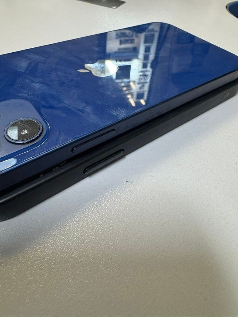 Распродажа Apple iPhone 12 128GB (PRODUCT)RED, продавец Техноскарб