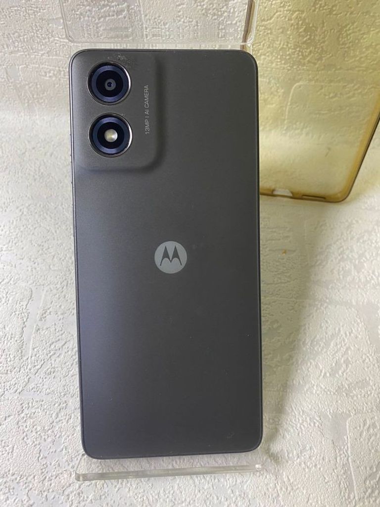 Дешево Motorola moto e14 4/64gb з ломбарду