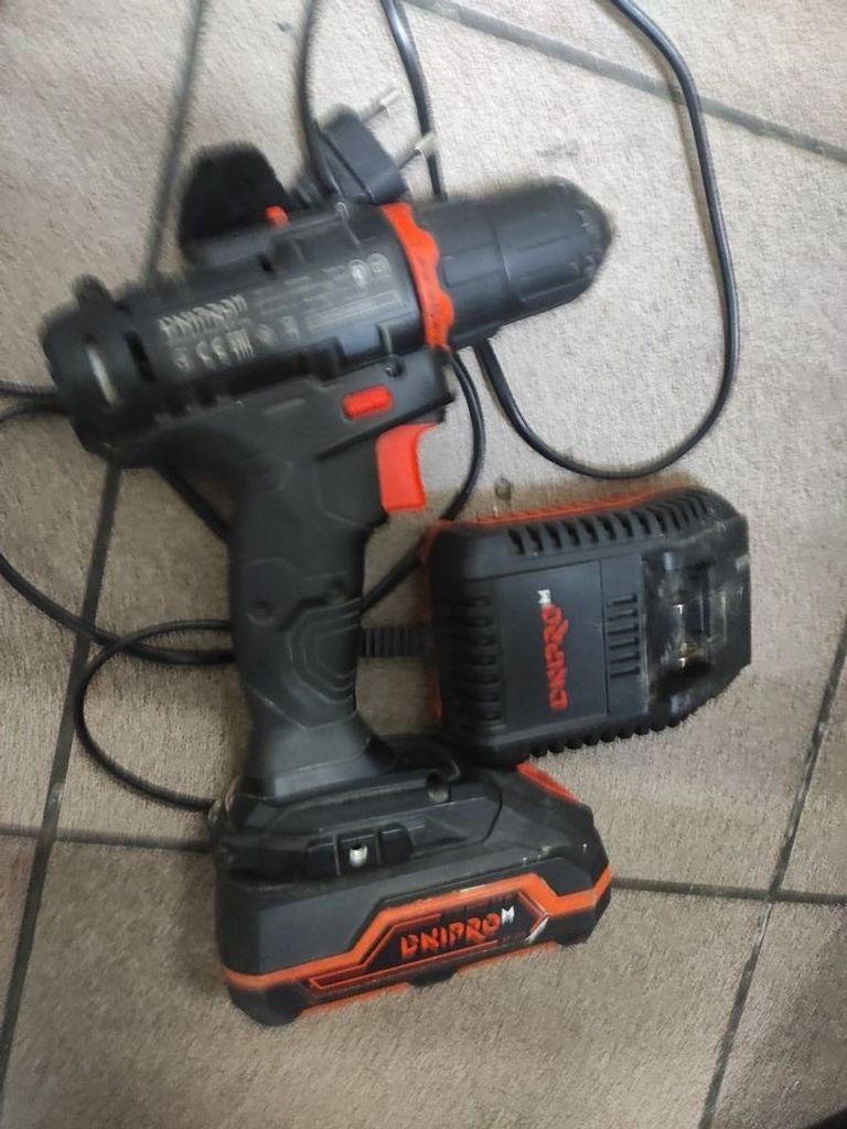 Купити Dnipro-M cd-218 1акб 2ah зп Б/У