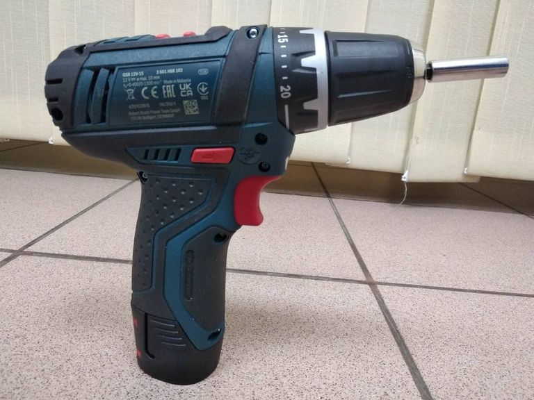 Дешево Bosch gsr 12v-15 з ломбарду
