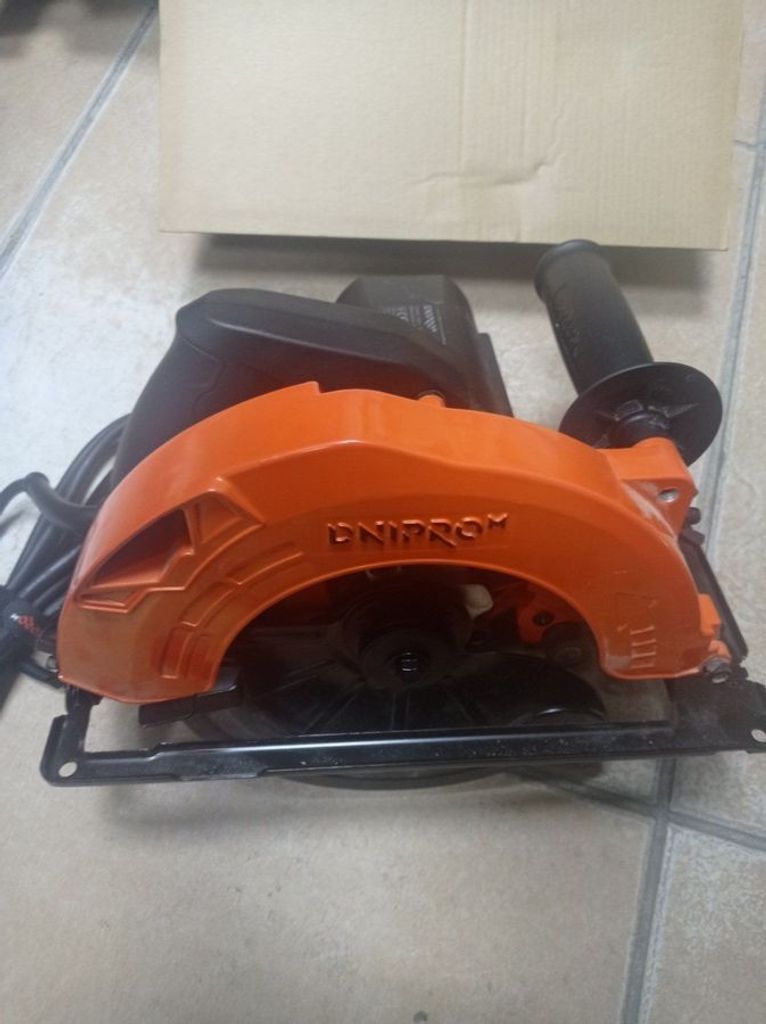 Купити Dnipro-M cs-185 Б/У