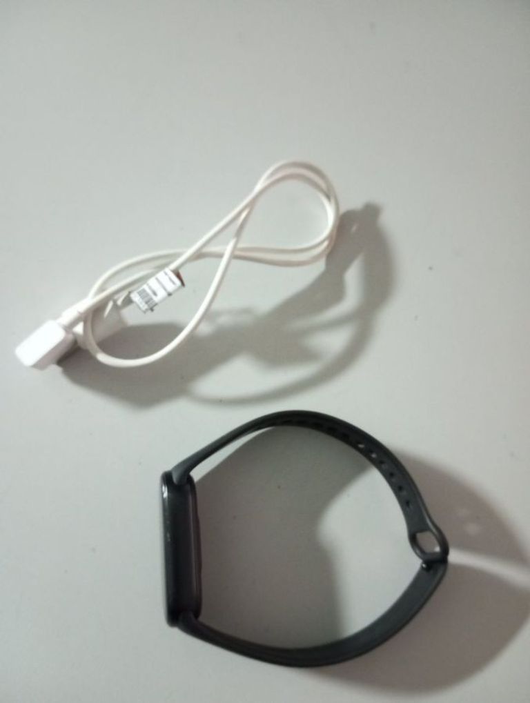 Купить Xiaomi smart band 9 Б/У