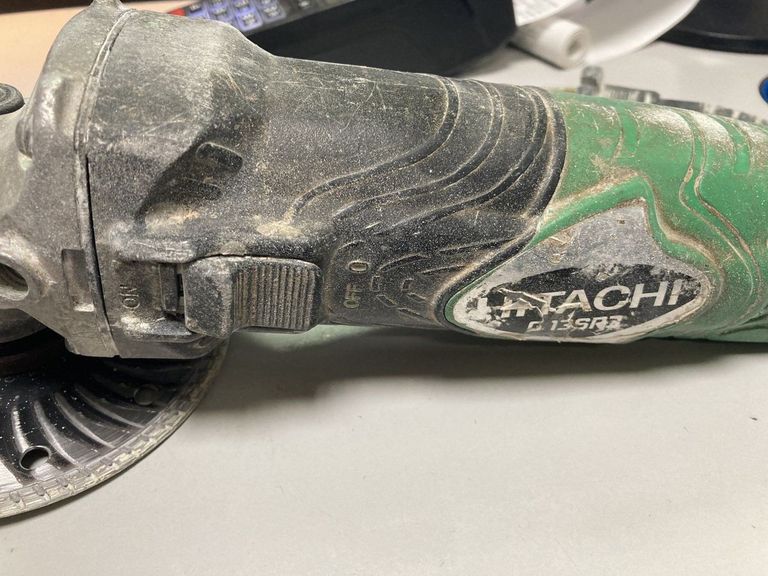 Купить Hitachi G13SR3 Б/У