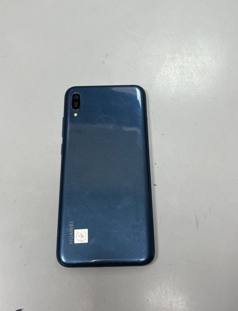 Дешево Huawei y6 2019 2/32gb з ломбарду