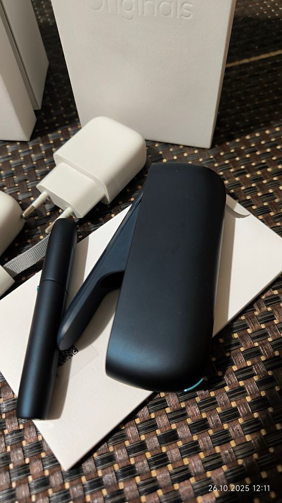 Дешево IQOS ORIGINALS DUO, графітовий (DK002960.00) з ломбарду