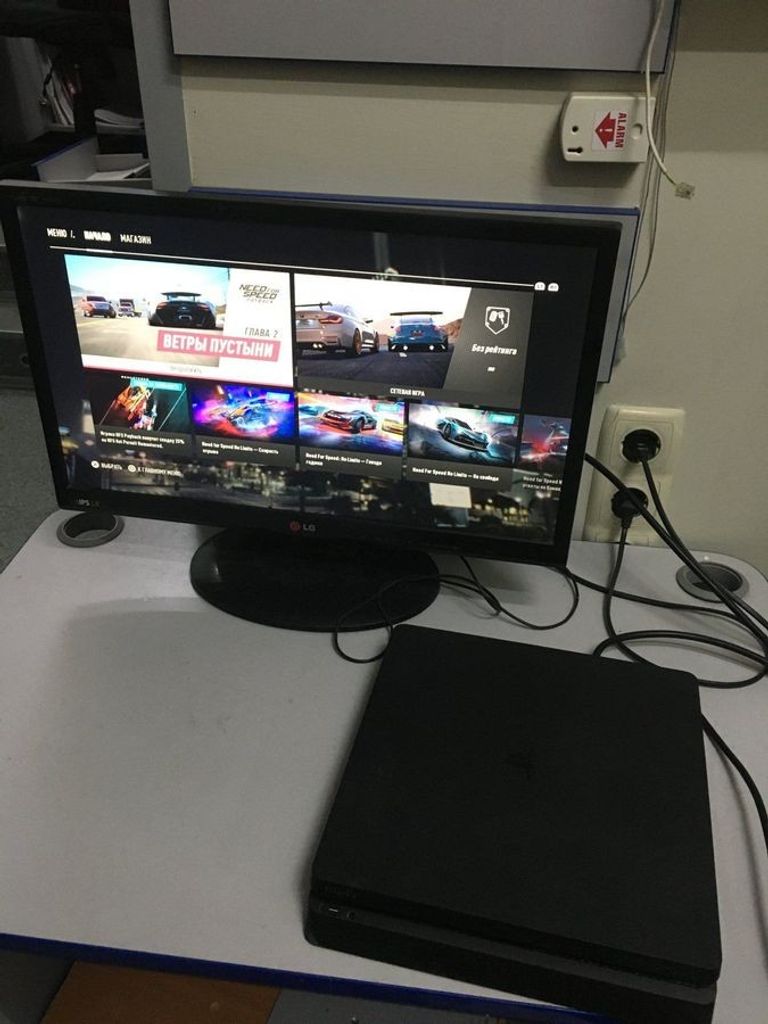 Распродажа  Sony PlayStation 4 Slim 1TB Black, продавец Техноскарб