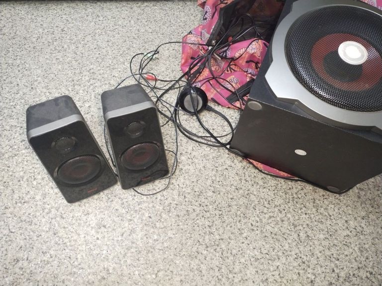 Дешево Trust gxt 38 2.1 subwoofer speaker set з ломбарду