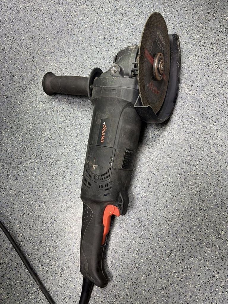 Дешево Dnipro-M gl-190s з ломбарду