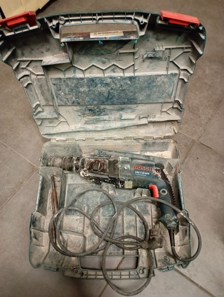 Дешево Bosch gbh 2-26 dfr з ломбарду