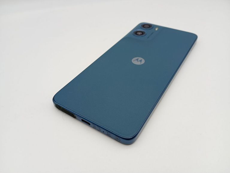 Дешево Motorola moto g06 4g 4/64gb tendril з ломбарду