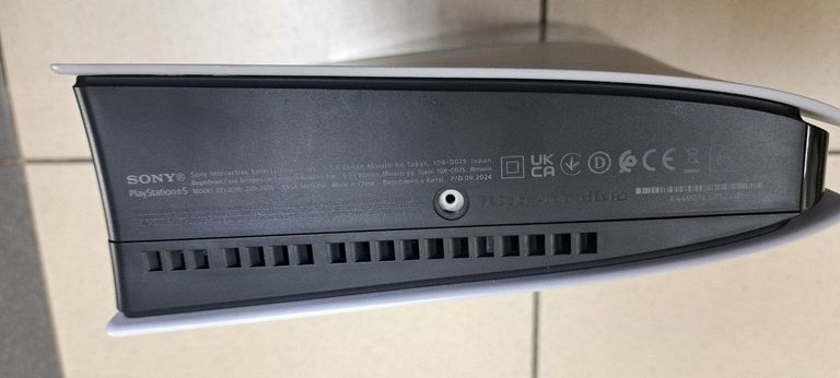 Дешево Sony PlayStation 5 Digital Edition 825GB з ломбарду